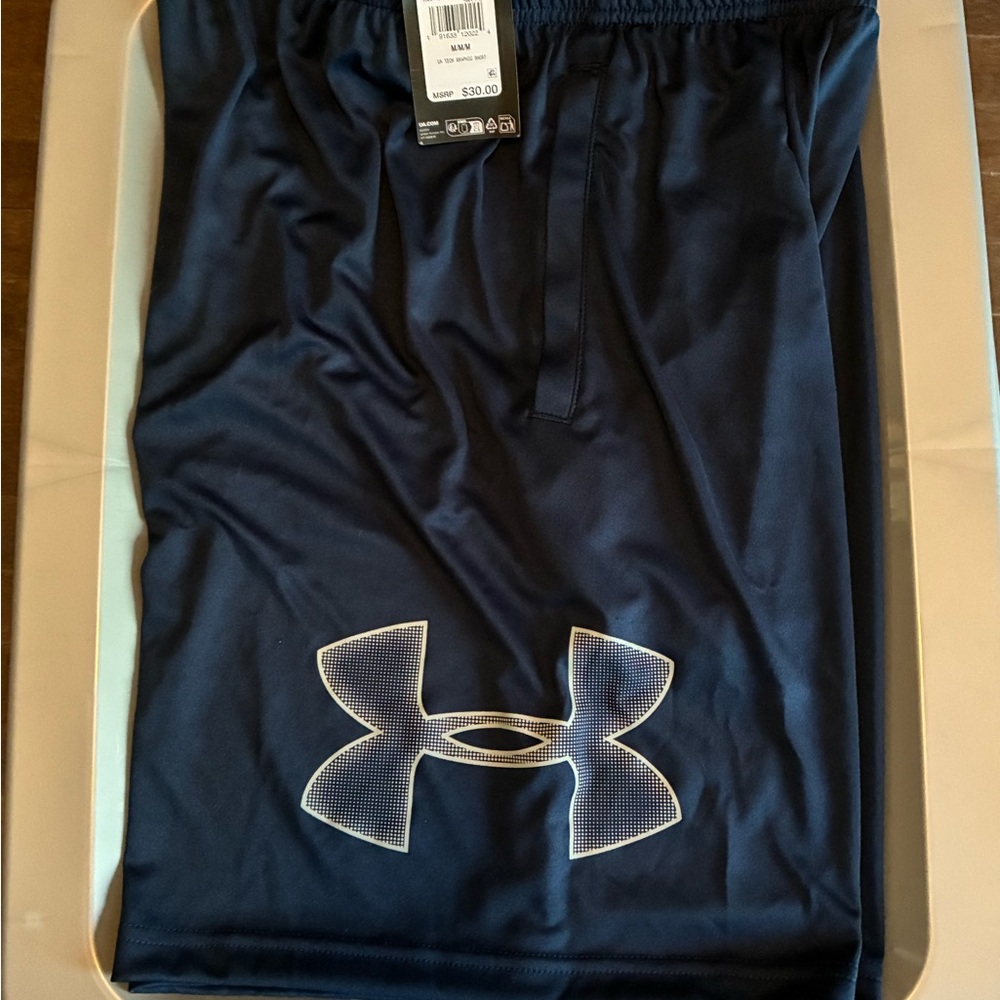 Under Armour Men’s Navy Athletic Shorts